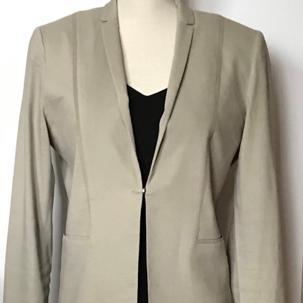 Elie Tahari Tan Blazer